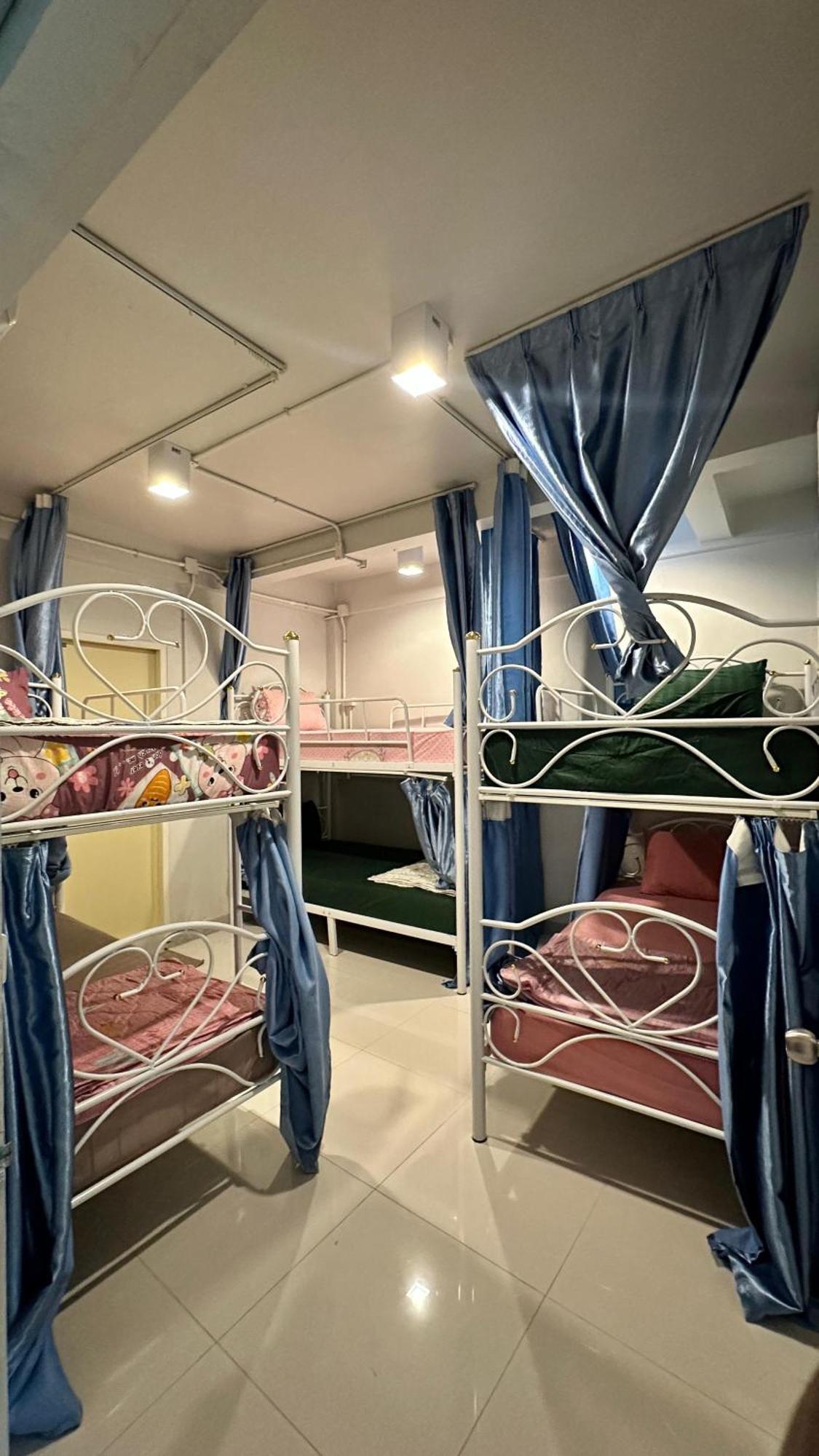 Lemon Tree Hostel Khaosan Bangkok Ngoại thất bức ảnh