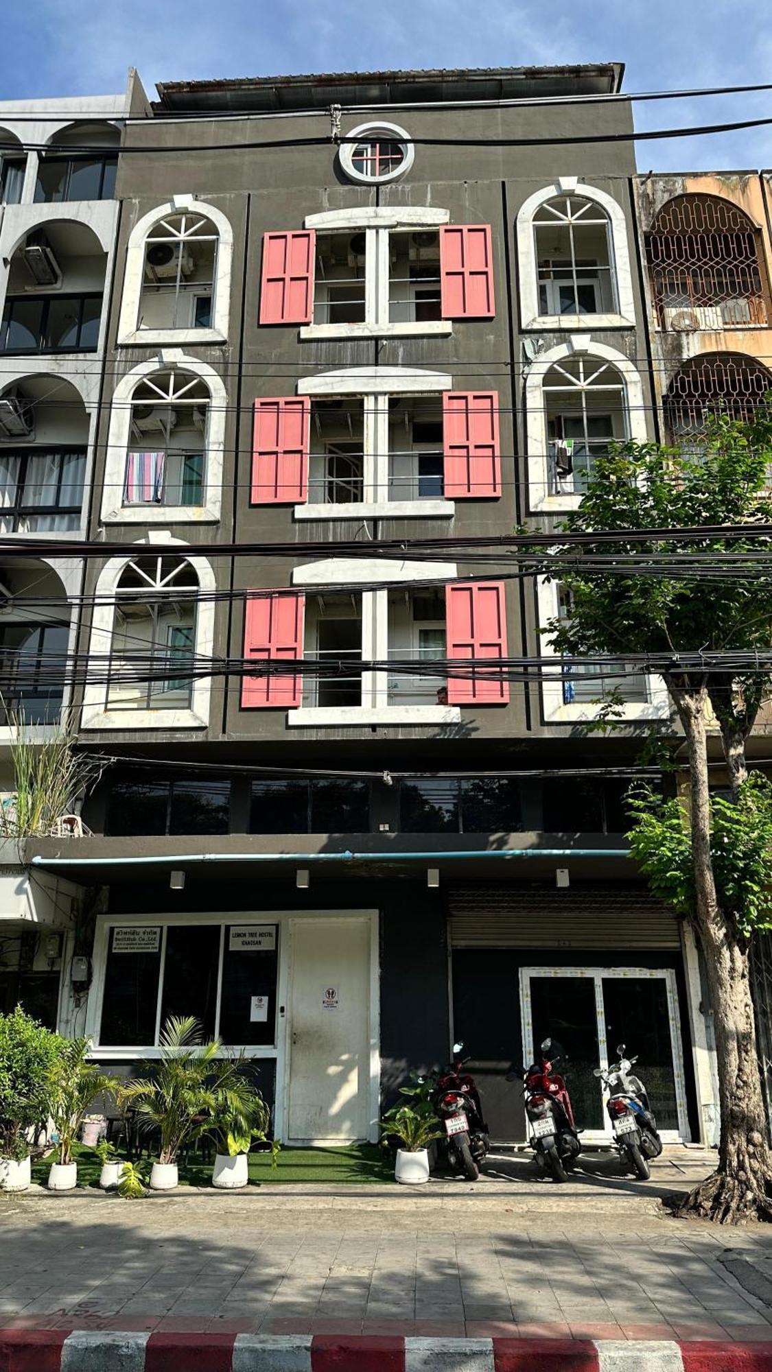 Lemon Tree Hostel Khaosan Bangkok Ngoại thất bức ảnh
